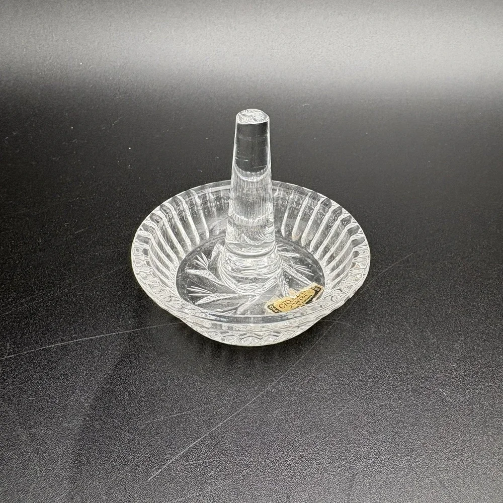 Vintage 24% Lead‎ Crystal round ring holder